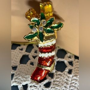 Christmas stocking vintage pin